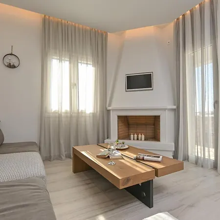Bazeos Villa *